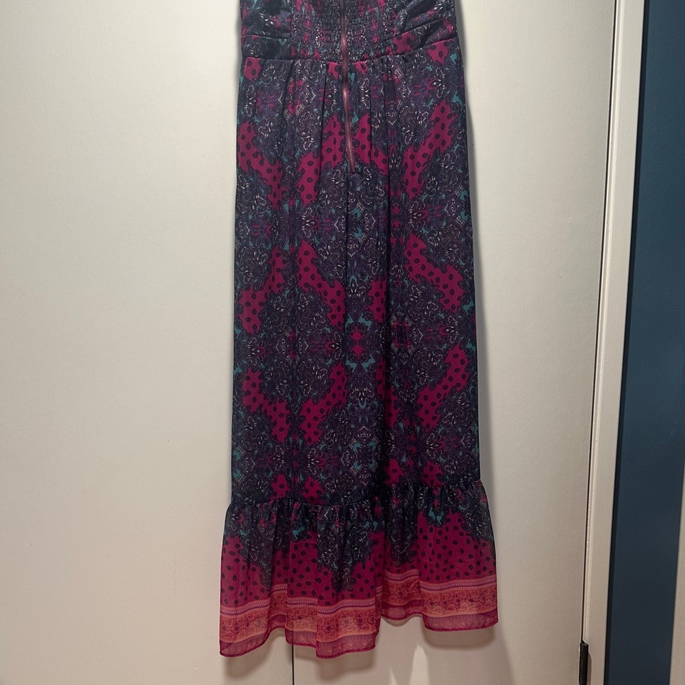 Beautiful AE Maxi Dress - Picture 6 of 7